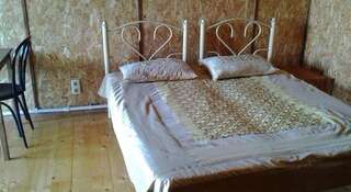 Гостиница Ландышевая Сочи Стандартный двухместный номер с 2 отдельными кроватями-1